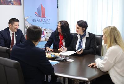 18c0bf38-58f8-4b7f-9626-b4b74914b44f