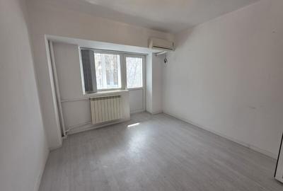 Decebal piață Albă Iulia - 6