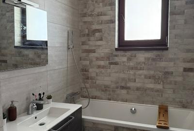 100 MP, Terasa, Proprietar, Bloc Mic, Interior Caramida - 9