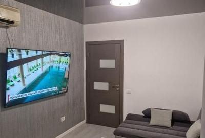 Apartament cu 2 camere decomandat, mobilat în City Park Mall