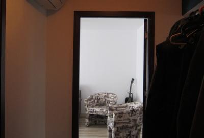 Apartament 4 camere decomandat, complet mobilat și utilat, 84 mp, etaj 1, Rovine - 8