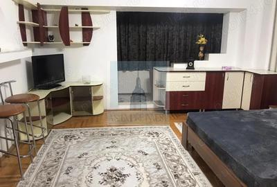 Garsonieră semidecomandată, mobilată în Brașovul Vechi