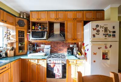 Apartament cu 3 camere de vânzare în Centrul orașului Câmpulung - 12
