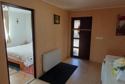 Casă de vânzare în Localitatea Unirea - 11