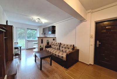 Apartament cu 2 camere, 42 mp, balcon, strada Edgar Quinet - 1