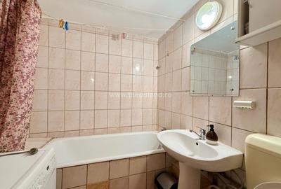 Apartament 2 camere decomandat Str. Bârcă - 3