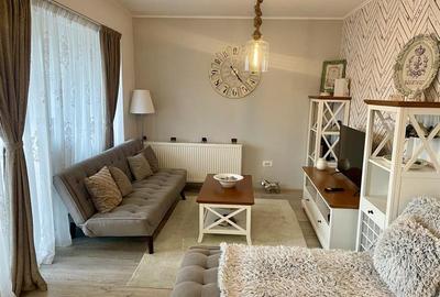 Apartament cu 2 camere decomandat în Tractorul