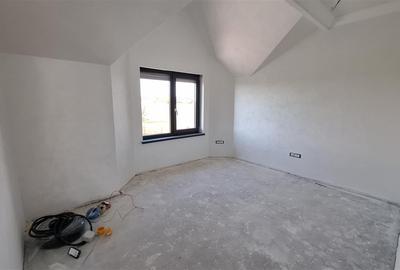 Casa 4 camere Breazu, 3 bai, 120mp S.u,Teren 510 mp,0% Comision - 18