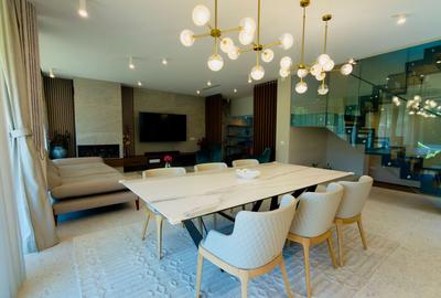 Casa / Vila Amber Gardens | Tunari | 6 camere | Otopeni - 17