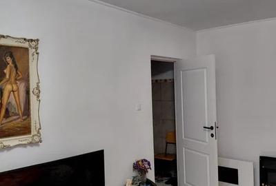 Apartament cu 2 camere decomandat, etajul 1/4, zona CUG - 5