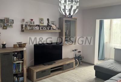 Apartament cu 3 camere decomandat în Bucovina
