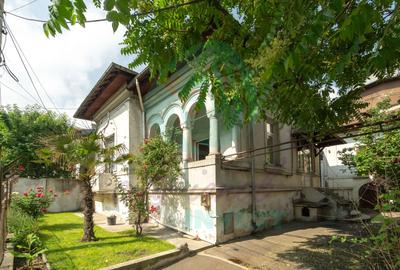 Raritate Parc Carol | Vila neoromânească curte libera 165mp - 1