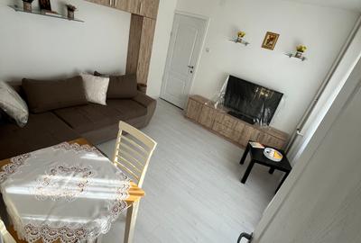 Tineretului Sincai,Garsonieră Parc - 1