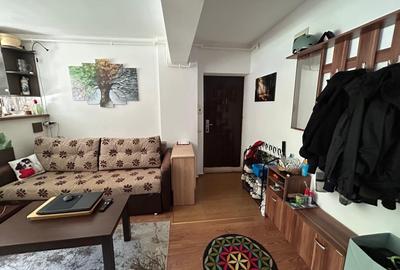 Apartament cu 2 camere, 42 mp, balcon, strada Edgar Quinet - 3