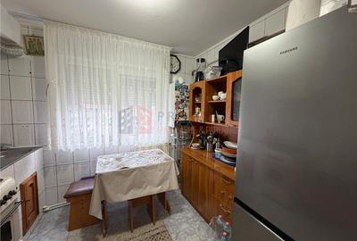 EXCLUSIVITATE Apartament 2 camere  CU GARAJ cf 1 semidecomandat  Berca - 5