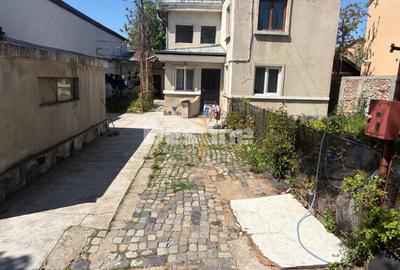 CASĂ + TEREN 385 MP | GARAJ | ZONA PETRICANI – GHERGHITEI | BUCUREȘTI - 3
