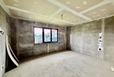 Casă / Vilă Caisului 90% gata - 17