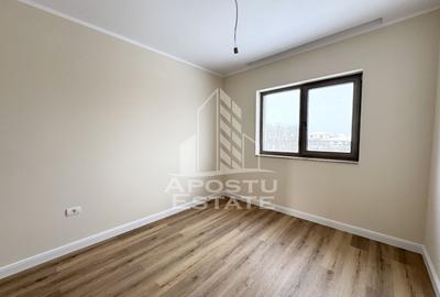 Duplex cu perete dublu, 4 camere si 3 bai finalizat, toate utilitatile - 21