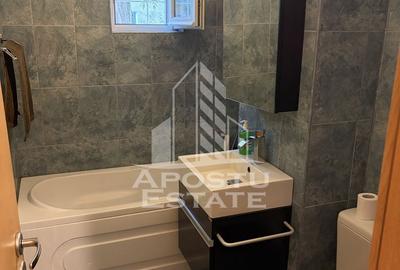 Apartament cu 3 camere, decomandat,2 bai, renovat,centrala, Dambovita - 8