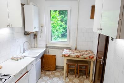 Apartament 2 camere de vanzare, zona Astra-Saturn - 3