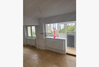 Apartament cu 3 camere decomandat în Colentina