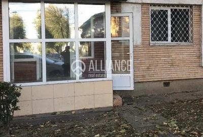 Spatiu comercial  la parter bloc - (COD 10) CAPITOL - 6