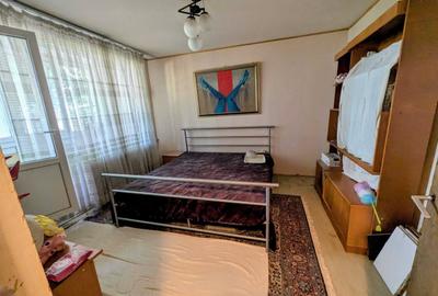 Vânzare apartament 3 camere Gura Vadului - 2