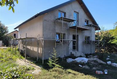 CASA DE VANZARE P+M ,PADURENI, COM BUTURUGENI, TEREN 500 MP - 4