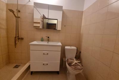 Apartament 2 camere decomandat, zona Tineretului, langa parc, mutare imediata - 2