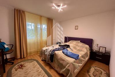 Apartament cu 4 camere decomandat, mobilat în Șagului