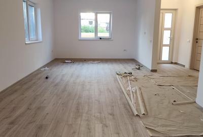 FARA COMISIOANE casa cu 4 - 5 camere P+1+pod 2 placi terasa cam tehnic la cheie - 6