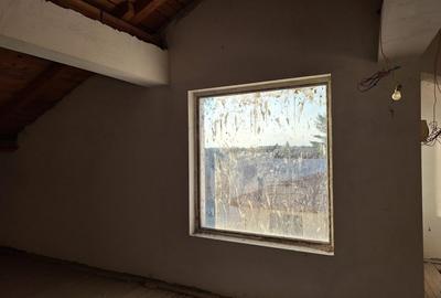 Resedinta deosebita,constr 2012,parc Carol 10min,7 camere,7 bai,2 locuri parcare - 20