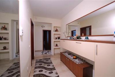 Apartament remarcabil  cu caracteristici aparte, in cartier Luceafarul - 11