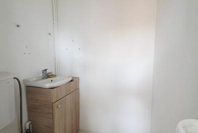 Spatiu ideal pentru mica ta afacere, disponibil pentru inchiriere - 8