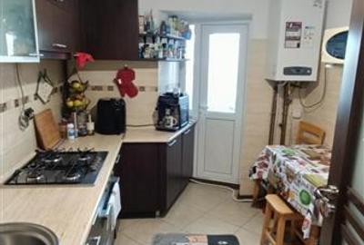 3 camere decomandat Alexandru-Piata - 6
