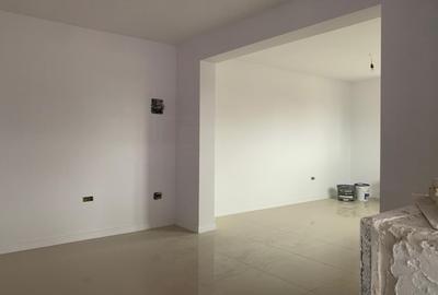 Spațiu comercial de închiriat | 80 mp | Cajvana - 4
