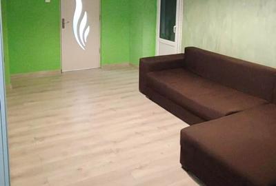 Apartament 3 camere decomandat, 2 bai, 88 mp, balcon inchis, etaj intermediar - 9