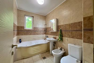 De vânzare | Apartament cu 2 camere | Finisat | Calea Baciului | Zona Petrom - 12