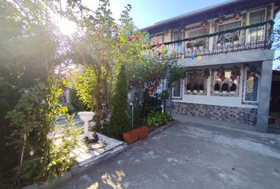 Casa Individuală 4 camere, 180 mp, zona Cugir - 1