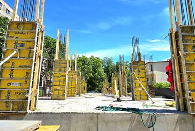 DEZVOLTATOR PROIECT NOU BOUTIQUE METROU GORJULUI PARC LINIEI NEOFORT49 - 2