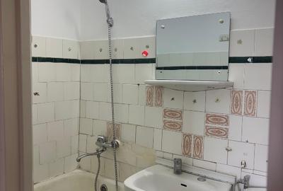 Apartament 2 camere decom - Micro 19 - 8
