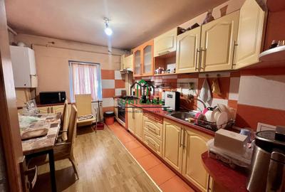 Apartament 4 camere – Traian Nord, Râmnicu Vâlcea – Etaj 1/4 - 1