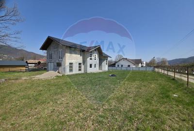 Teren intravilan + casă la roșu de vânzare – Vădurele, jud. Neamț - 2
