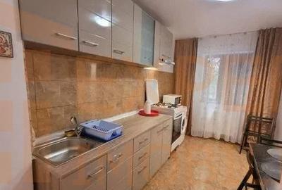Apartament 2 camere de vanzare, situat  in zona Tomis Nord - 1