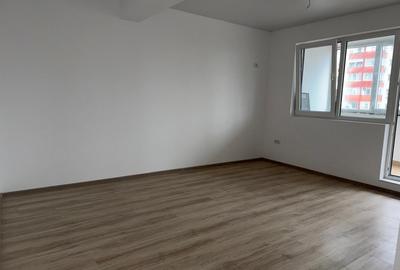 Apartament cu 3 camere decomandat în Berceni