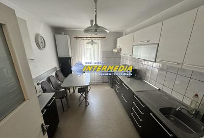 De Vanzare Apartament 4 camere decomandat 83 mp etaj 1 finisat complet - 6