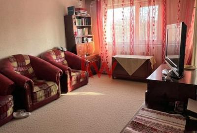 Apartament 3 camere decomandat in Nicolina, et 3 din 4 - 3