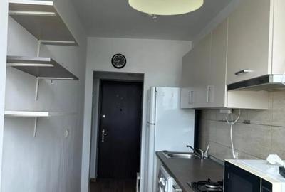 2CAM. AMZEI SPATIOS LUMINOS 44MP BLOC FARA RISC/URGENTA 1970 RENOVAT MOBILAT LUX - 4