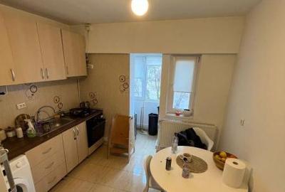 Apartament cu 2 camere decomandat în Capitol