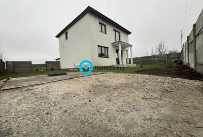 Casă 4 camere Berceni - 1